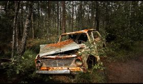schrottauto (1)...jpg
